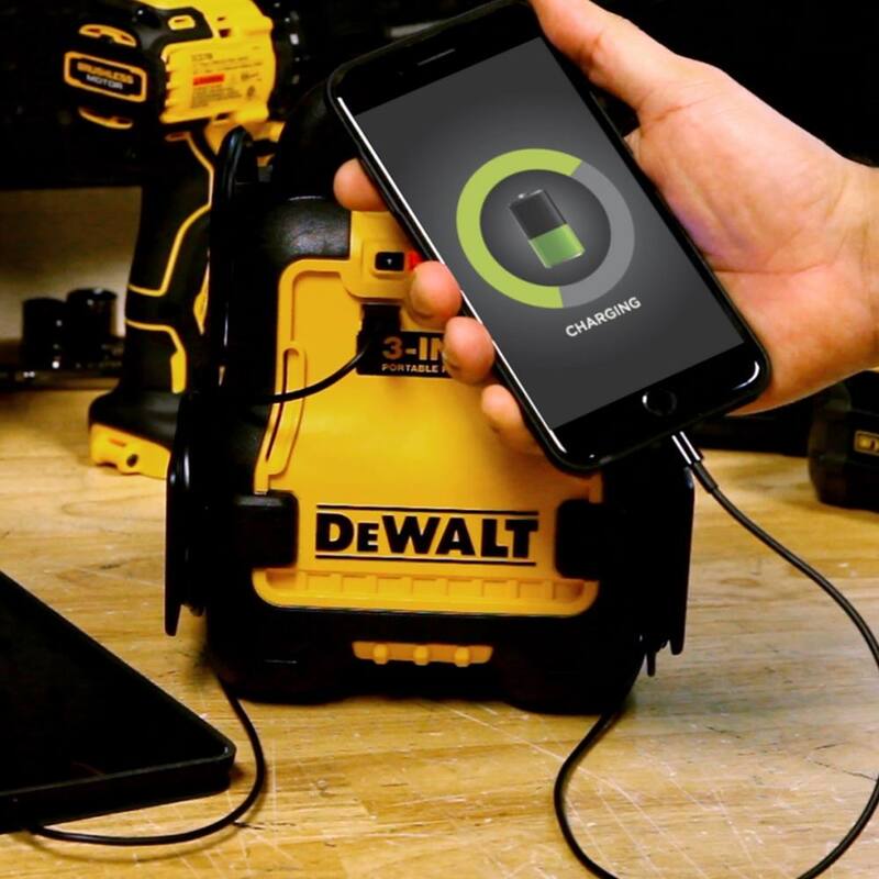 DEWALT Battery Booster Combo Pack Compatible With 20V XR 5 AH Lithium-Ion Battery, includes 5AH Battery and Charger - DXAE20VBBK