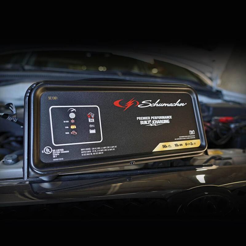 Schumacher Electric Automotive 12-Volt 50-Amp Fully Automatic Battery Charger and Jump Starter - SC1361