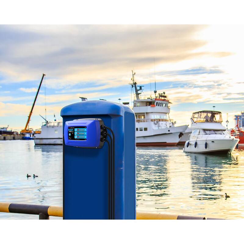 Schumacher Electric Schumacher Ship 'n Shore Marine 12-Volt 15-Amp Three-Bank On-Board Sequential Battery Charger - SC1389