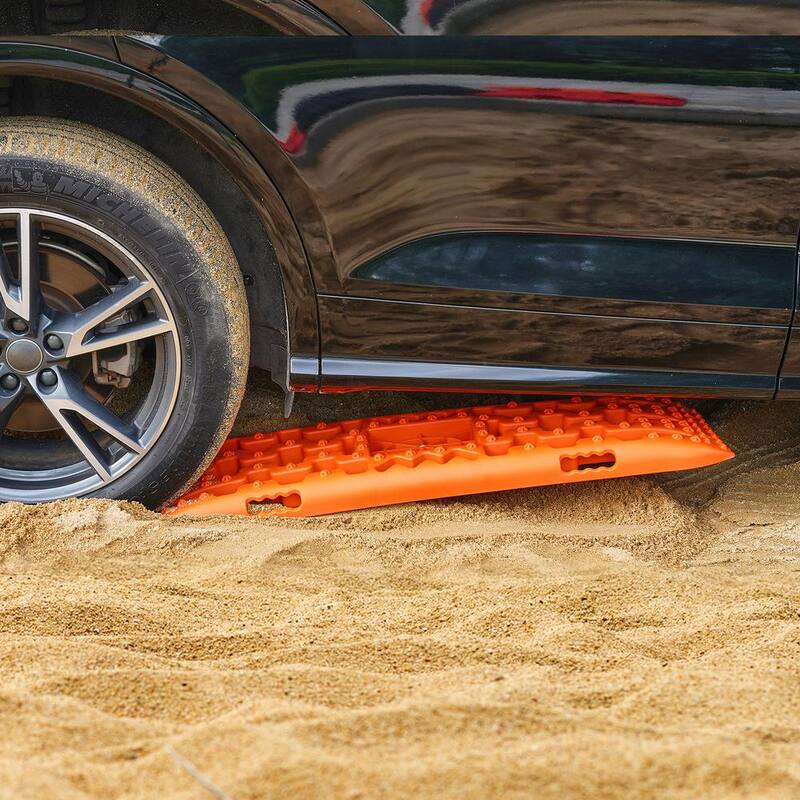 VEVOR 10T Traction Boards with PP Material Recovery Boards for Off-road Vehicles/Cars/Pickups/SUVs/RVs Pair Tire Traction Mats - QCTKBZBS2JZZN5BMHV0