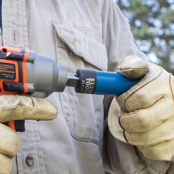 Klein Tools 2-in-1 Coated Impact Socket, 12-Point, 3/4 and 9/16-Inch - 66030
