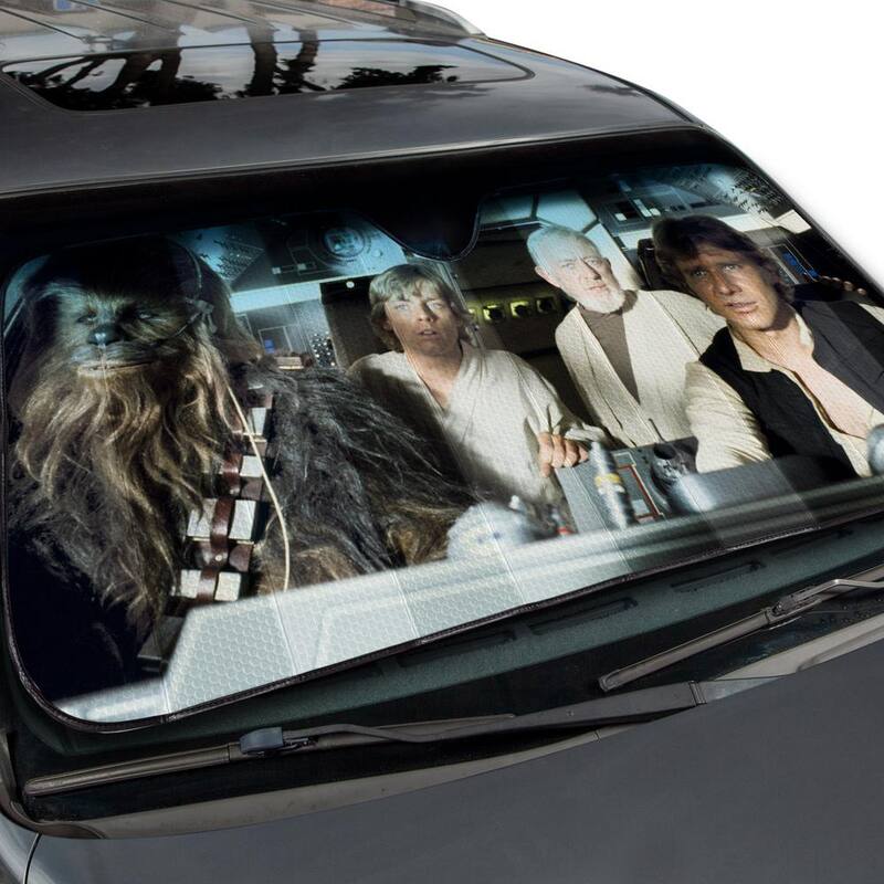 Plasticolor Star Wars Millennium Falcon Accordion Windshield Sunshade - 003700R01