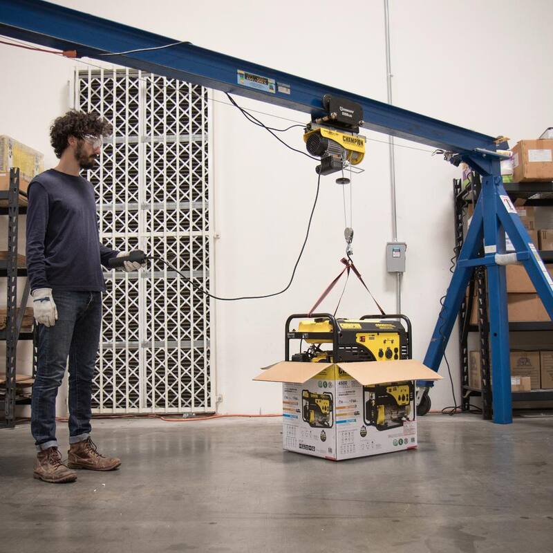 Champion Power Equipment 440/880 120-Volt Hoist - 18890