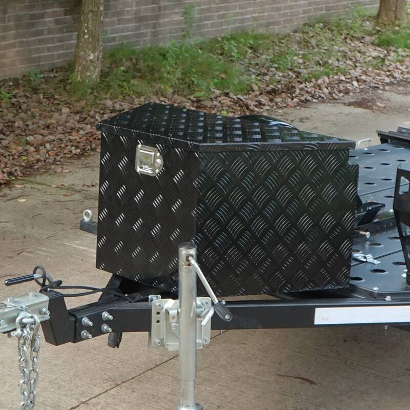 VEVOR Trailer Tongue Box 39 in. L Aluminum Alloy Diamond Plate Truck Tool Box with Lock and Keys for Pickup, Truck RV, Black - TC3916512INCHDMIJV0