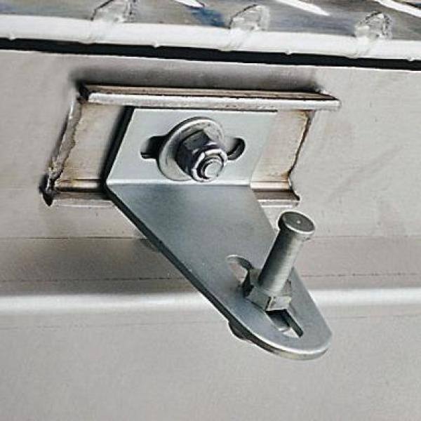 Crescent Jobox 57 in Diamond Plate Aluminum Truck Tool Box Chest - 222000D
