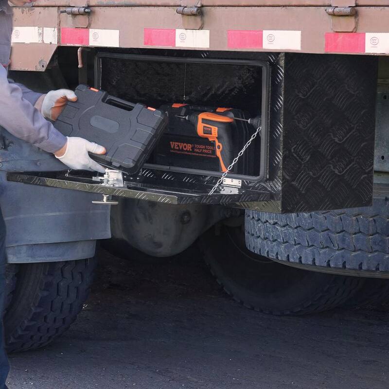 VEVOR Underbody Truck Box, 36 x 17 x 18 in. Pickup Storage Box, Heavy Duty Aluminum Diamond Plate Tool Box with Lock and Keys - CDKCGJX23617M29BSV0
