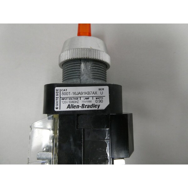 Interruptor selector iluminado de 3 posiciones Allen Bradley 120V-Ac - 00T-16JA91KB7AX