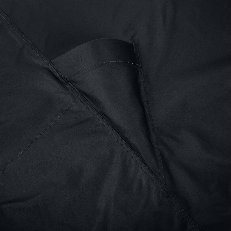 Cover Bonanza Bonanza 65 in. L x 60 in. W (Front) x 43 in. H x 35 in. W (Back) Motorcycle Cover - 65-037-050401-RT