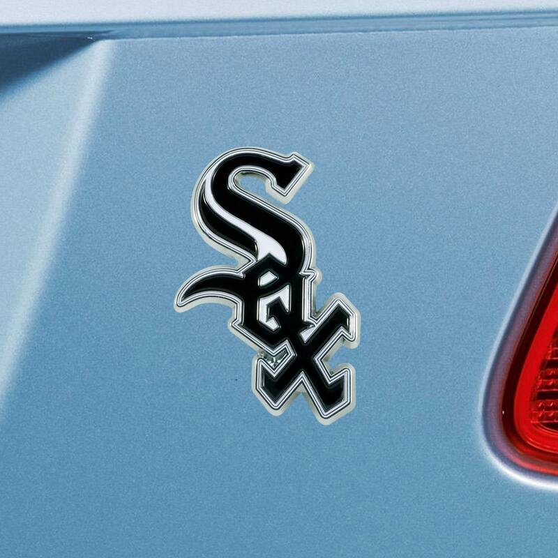 FANMATS MLB - Chicago White Sox 3D Metal Color Emblem - 26542