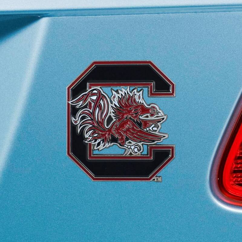 FANMATS 2.9 in. x 3.2 in. NCAA University of South Carolina Color Emblem - 22250