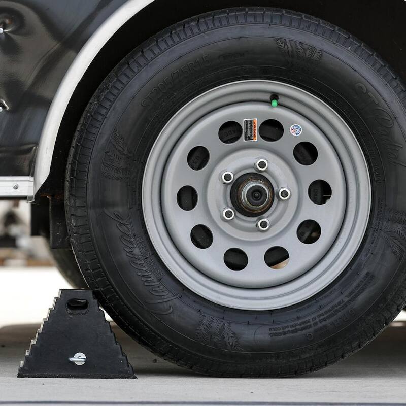 Buyers Products Company Heavy-Duty Rubber Wheel Chock with Chain Eye 10 in. x 8 in. x 6 in. - WC1086