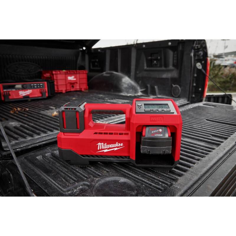 Milwaukee M18 18-Volt Lithium-Ion Cordless Electric Portable Inflator (Tool-Only) - 2848-20
