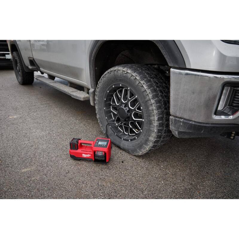 Milwaukee M18 18-Volt Lithium-Ion Cordless Inflator with Two 5.0ah and Charger - 48-59-1852B-2848-20
