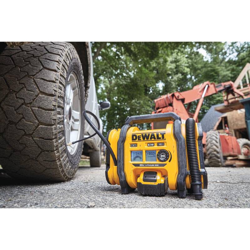 DEWALT 20V MAX Lithium-Ion Cordless Electric Portable Inflator with 20V MAX Compact 1.5Ah Battery Pack - DCC020IBWDCB201