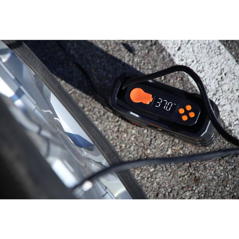 WEN 12-Volt 90 PSI 0.8 CFM Portable Air Compressor and Tire Inflator with Carrying Case - AA2225