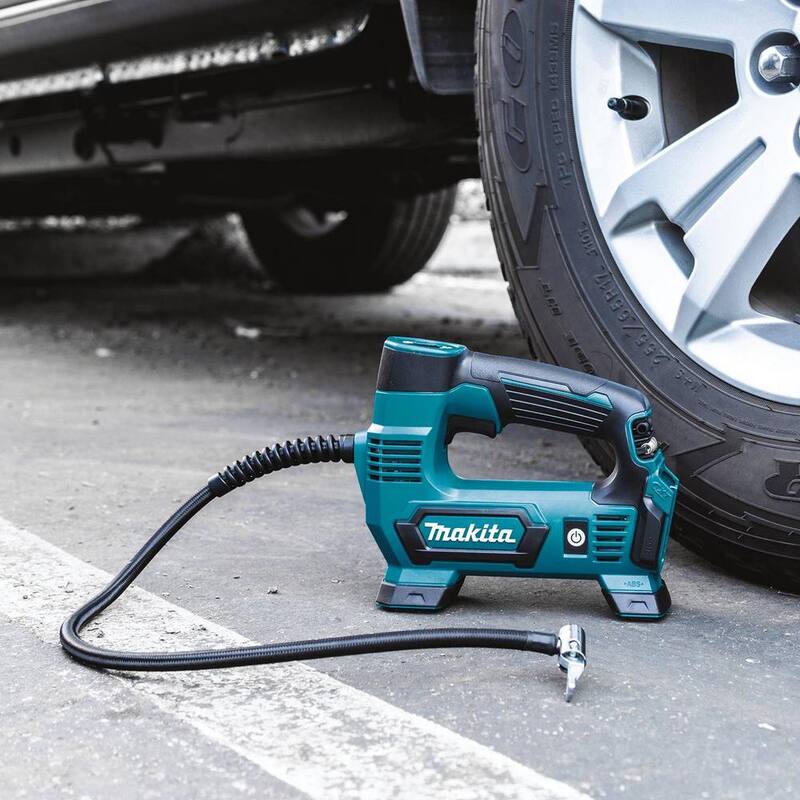 Makita 12V MAX CXT Lithium-Ion Cordless Electric Portable Inflator (Tool-Only) - MP100DZ