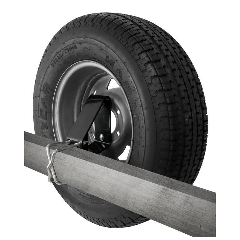 Extreme Max Heavy-Duty Offset Spare Tire Carrier - 5001.5837
