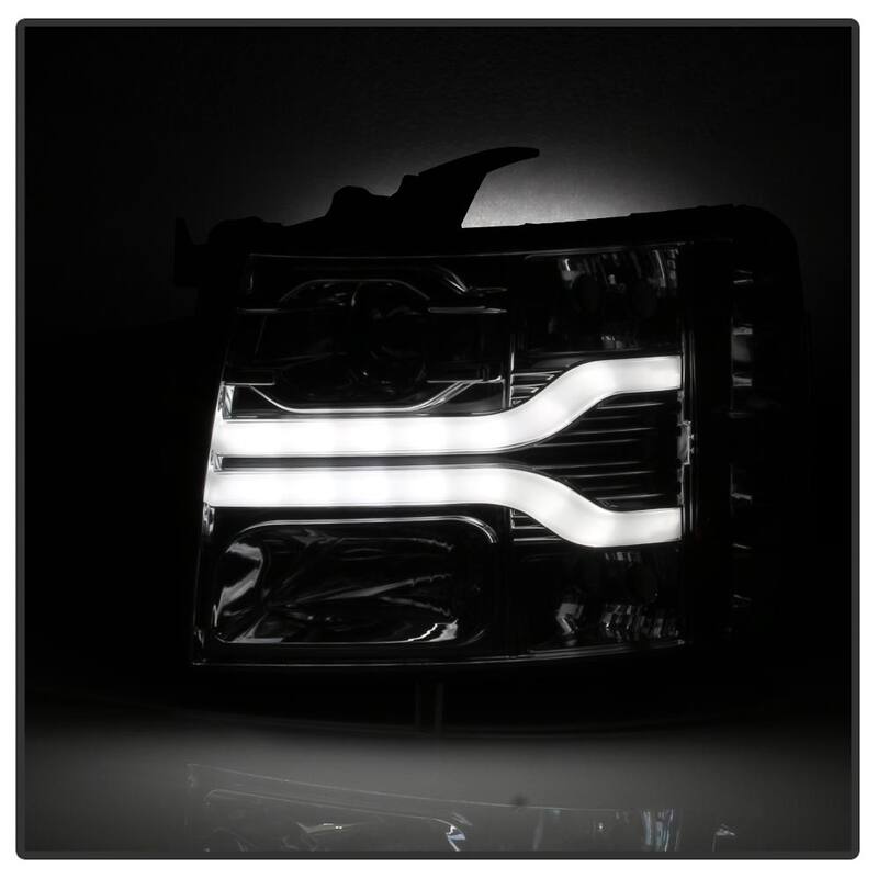 Spyder Auto Chevy Silverado 1500 07-13 / 2500HD/3500HD 07-14 Version 3 Projector Headlights - LED DRL - Smoke - 5083623