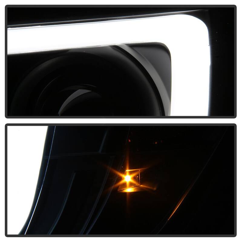 Spyder Auto Toyota Tacoma 05-11 Version 2 Projector Headlights - Light Bar DRL - Black - 5084514
