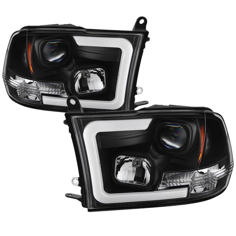Spyder Auto Dodge Ram 1500 09-16 / Ram 2500/3500 10-16 Version 2 Projector Headlights - Halogen Model Only- Light Bar DRL - Black - 5084811