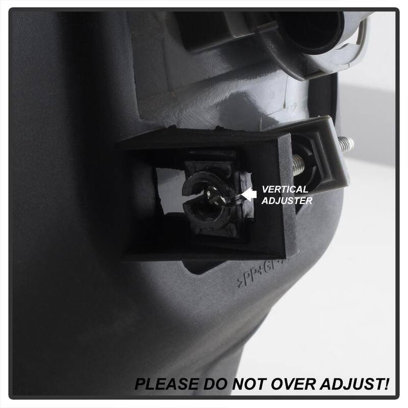 Spyder Auto Chevy Silverado 03-06 / Chevy Avalanche 02-06 ( W/O Body Cladding ) OEM Fog Lights wo/switch - Smoke - 5023759