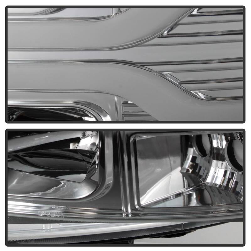 Spyder Auto Chevy Silverado 1500 07-13 / 2500HD/3500HD 07-14 Version 3 Projector Headlights - LED DRL - Chrome - 5083616
