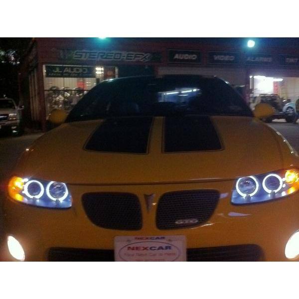 Spyder Auto Pontiac GTO 04-06 Projector Headlights - LED Halo - LED ( Replaceable LEDs ) - Black - 5011749