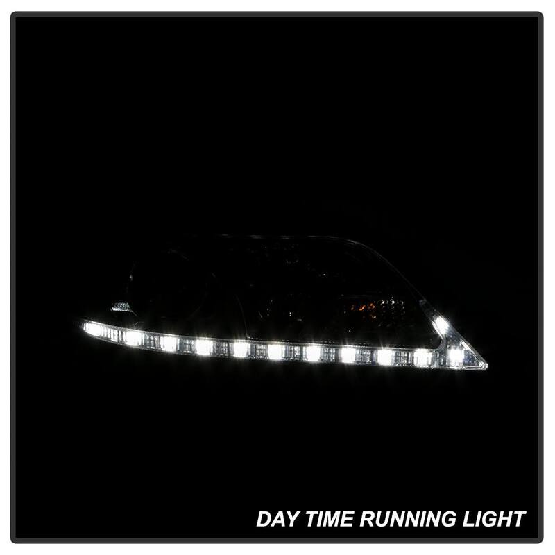 Spyder Auto Toyota Sienna 11-14 (SE and XE models only)/15-17 (XLE models only) Projector Headlight- Halogen Model Only -DRL LED-Smk - 5083999