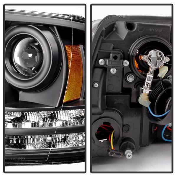 Spyder Auto Dodge Ram 1500 09-16 / Ram 2500/3500 10-16 Projector Headlights - Halogen Model Only - Light Bar DRL - Black - 5081001