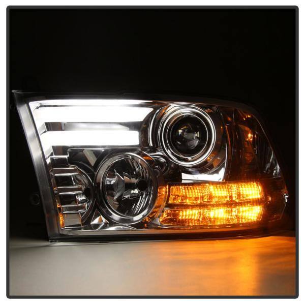 Spyder Auto Dodge Ram 1500/2500/3500 13-16 Projector Headlight(Not compatible on models wQuad Lamp Headlights)Light Bar DRL - Chrome - 5080905