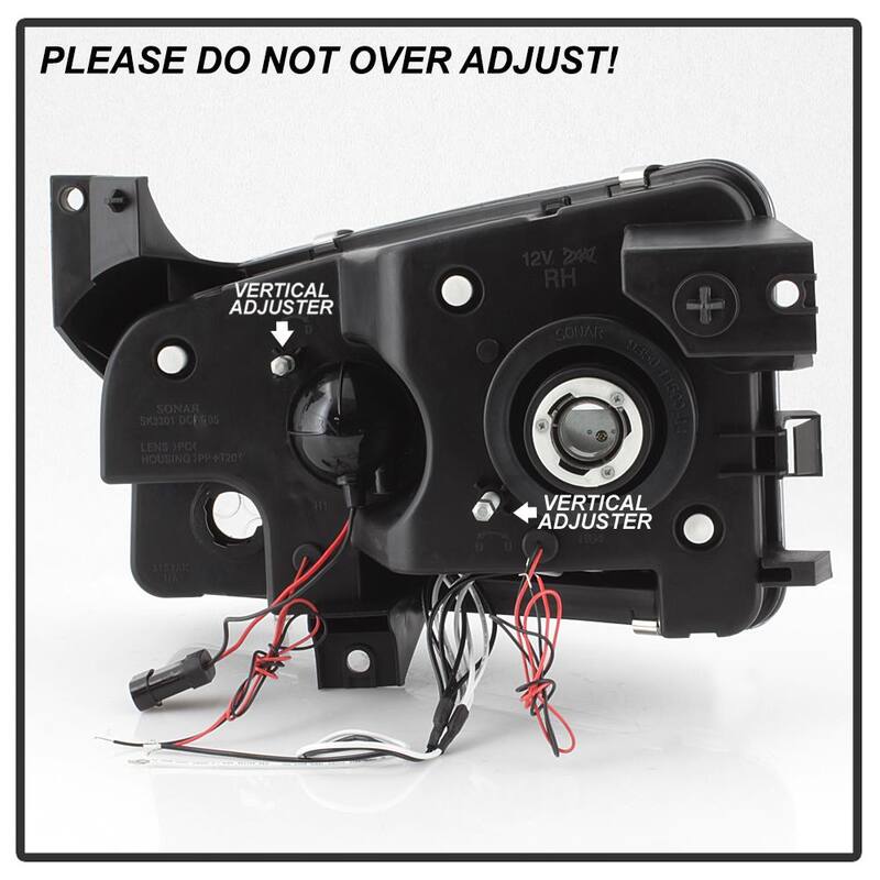 Spyder Auto Dodge Charger 06-10 Projector Headlights - Halogen Model Only - LED Halo - Black Smoke - 5078353