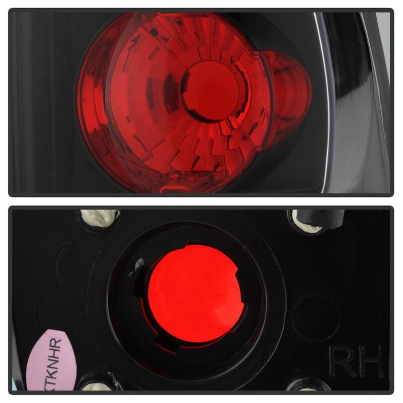 Spyder Auto Toyota Tacoma 05-15 Euro Style Tail Lights (not compatible with factory equipped led tail lights) - Black - 5007896