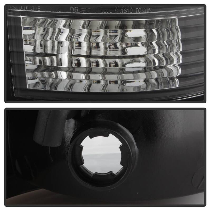 Spyder Auto Toyota Tacoma 05-15 Euro Style Tail Lights (not compatible with factory equipped led tail lights) - Black - 5007896
