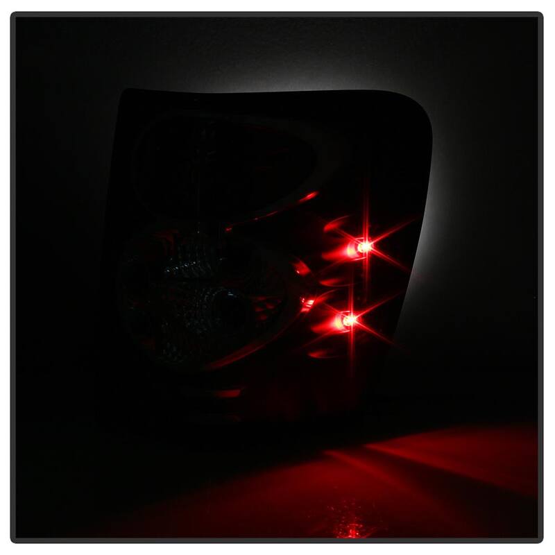 Spyder Auto Jeep Grand Cherokee 99-04 Euro Style Tail Lights - Black - 5005625
