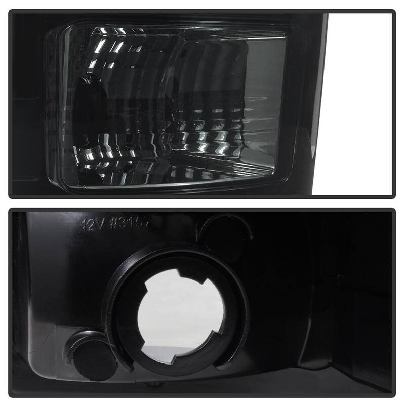 Spyder Auto GMC Sierra 1500 07-13 2500HD/3500HD 07-14(Doesn't fit 3500HD Dually Models) Ver2 Light Bar LED Tail Lights -Black Smoke - 5084750