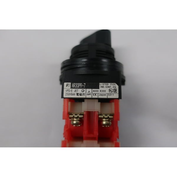 Selector de interruptor de retorno de resorte de 2 posiciones Fuji Spring - AR22JR-2B