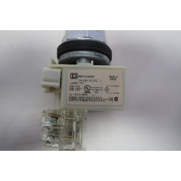 Interruptor selector cuadrado D RED 2 POS ILUMINADO 24-28V-AC 24-28V-DC - 9001K11J35FRH13