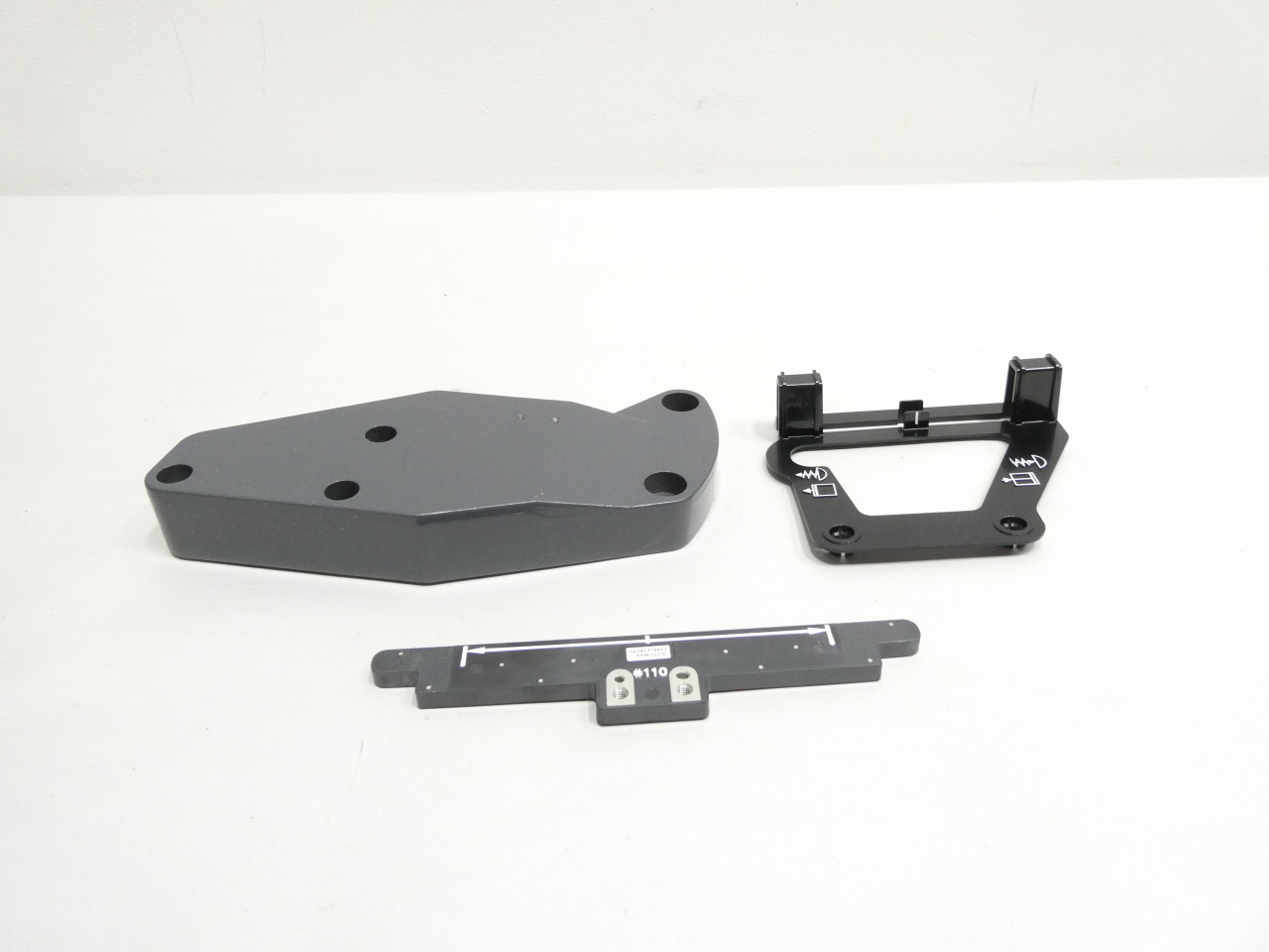 FISHER MTG-225-320468 MOUNTING KIT PARTS VALVE PARTS AND ACCESSORY