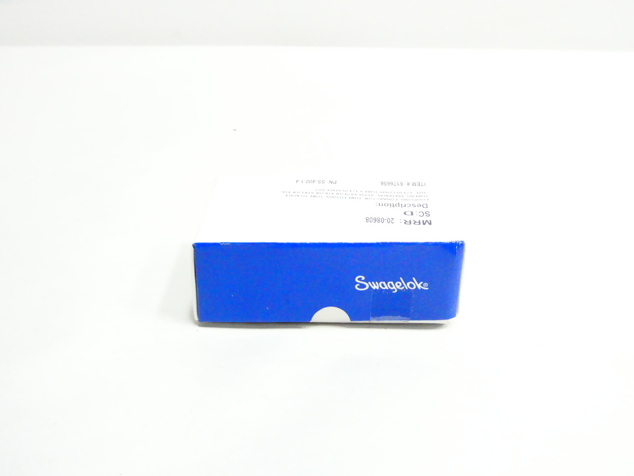 SWAGELOK SS-400-1-4 BOX OF 25 CONNECTOR 1/4IN 1/4IN STAINLESS NPT TUBE PIPE ADAPTER