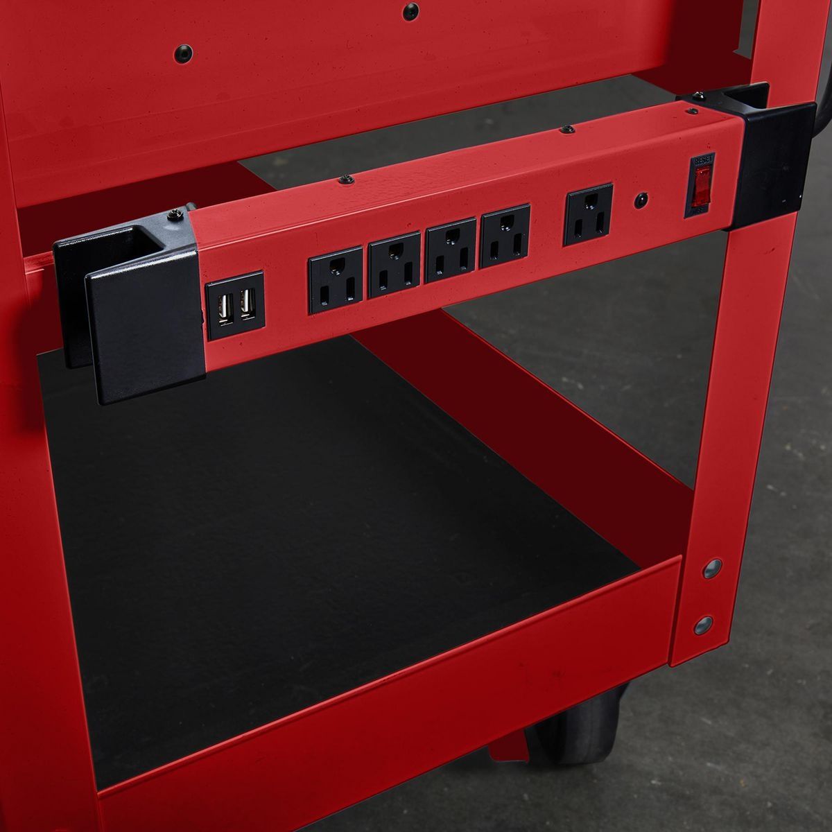 Tira de energía magnética de 5 salidas con carcasa de metal y 2 puertos USB, color rojo - 63737