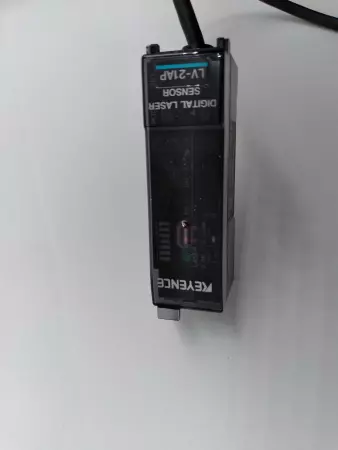 Keyence Photoelectric Sensor Amplifier LV-21AP