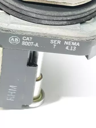 Allen-Bradley Push Button Switch Green 800T-A