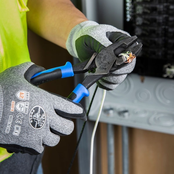 Klein Tools 9 1/2 in 2000(TM) Linemans Plier High Leverage w/ Fish Tape Puller, Wire Crimper, Steel - J2000-9NECRTP