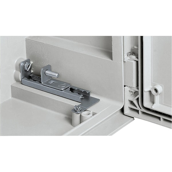 Schneider Electric Set of 4 step slides with brackets for adjustment of m.plate in PLM 108 - NSYDPLM350