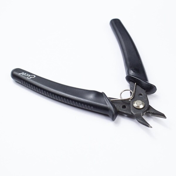 Excel Blades Sprue Cutter, Flush Cut Pliers Precision Soft Wire Cutter, Black 6pk - 55595