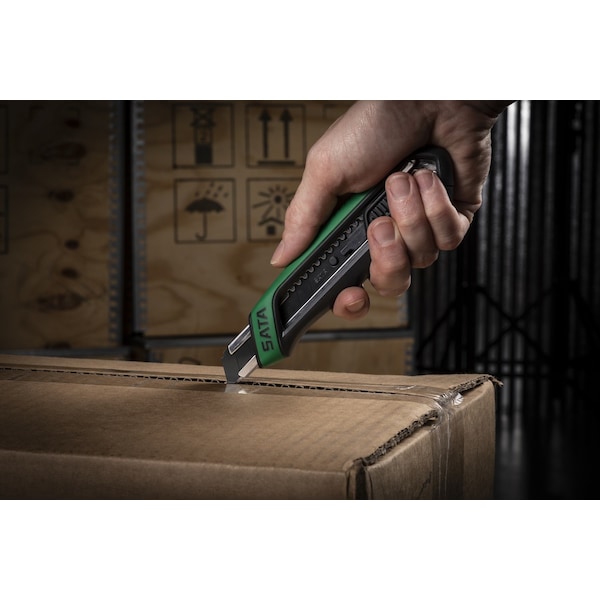 Sata T Series 18 mm Soft Grip Utility Knife - ST93482