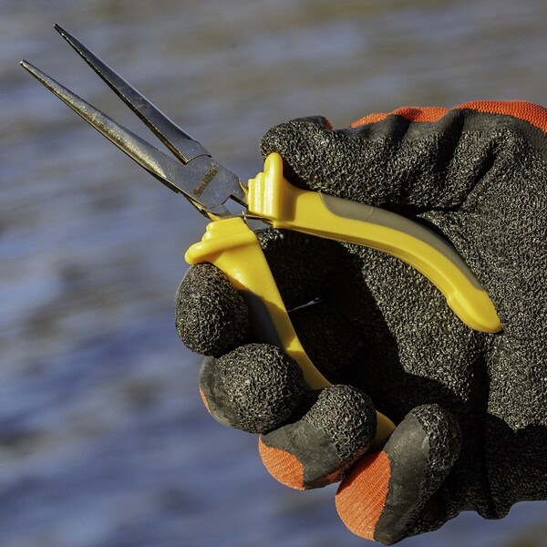 Smiths Consumer Products 2023 Smith'S Regalriver 6In Panfish Needle Nosed Pliers 15 Pc Bucket - SMI-51287