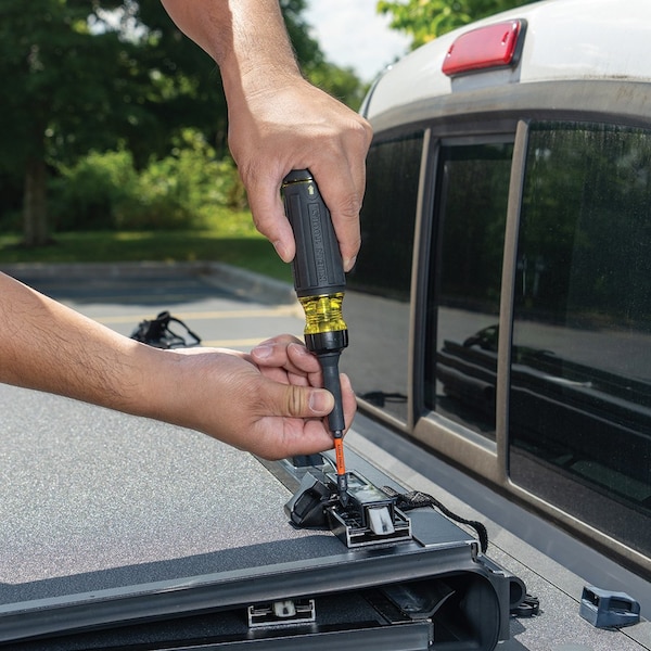 Klein Tools 15-in-1 Ratcheting Impact-Rated Multi-Bit Torsion Zone Screwdriver - 32315HD