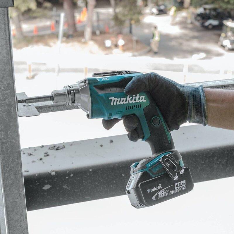 Atornillador de yeso inalámbrico sin escobillas Makita 18V LXT de iones de litio con tecnología de empuje (solo herramienta) - XSF03Z