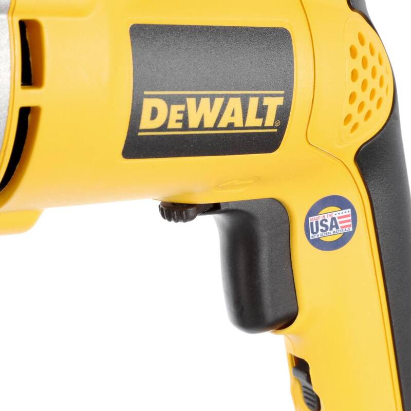 Atornillador de paneles de yeso de velocidad variable y reversible con cable DEWALT de 6.3 amperes - DW272.